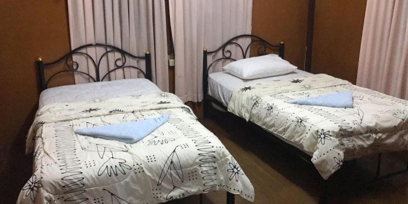 Soutchai Hostel And Tour Company باكسي المظهر الخارجي الصورة