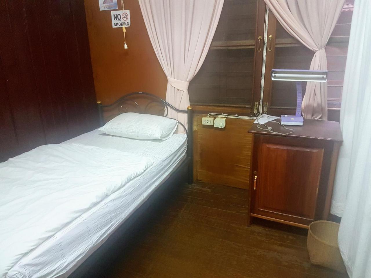 Soutchai Hostel And Tour Company باكسي المظهر الخارجي الصورة
