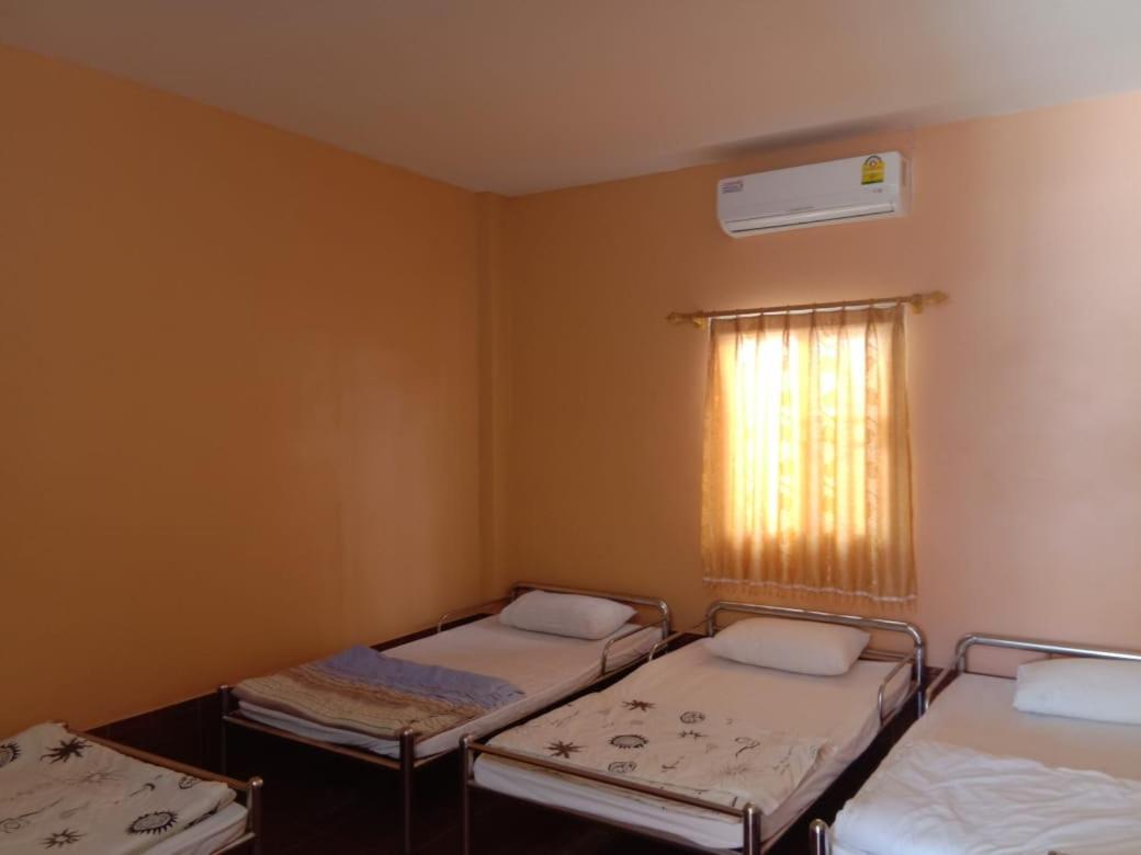 Soutchai Hostel And Tour Company باكسي المظهر الخارجي الصورة